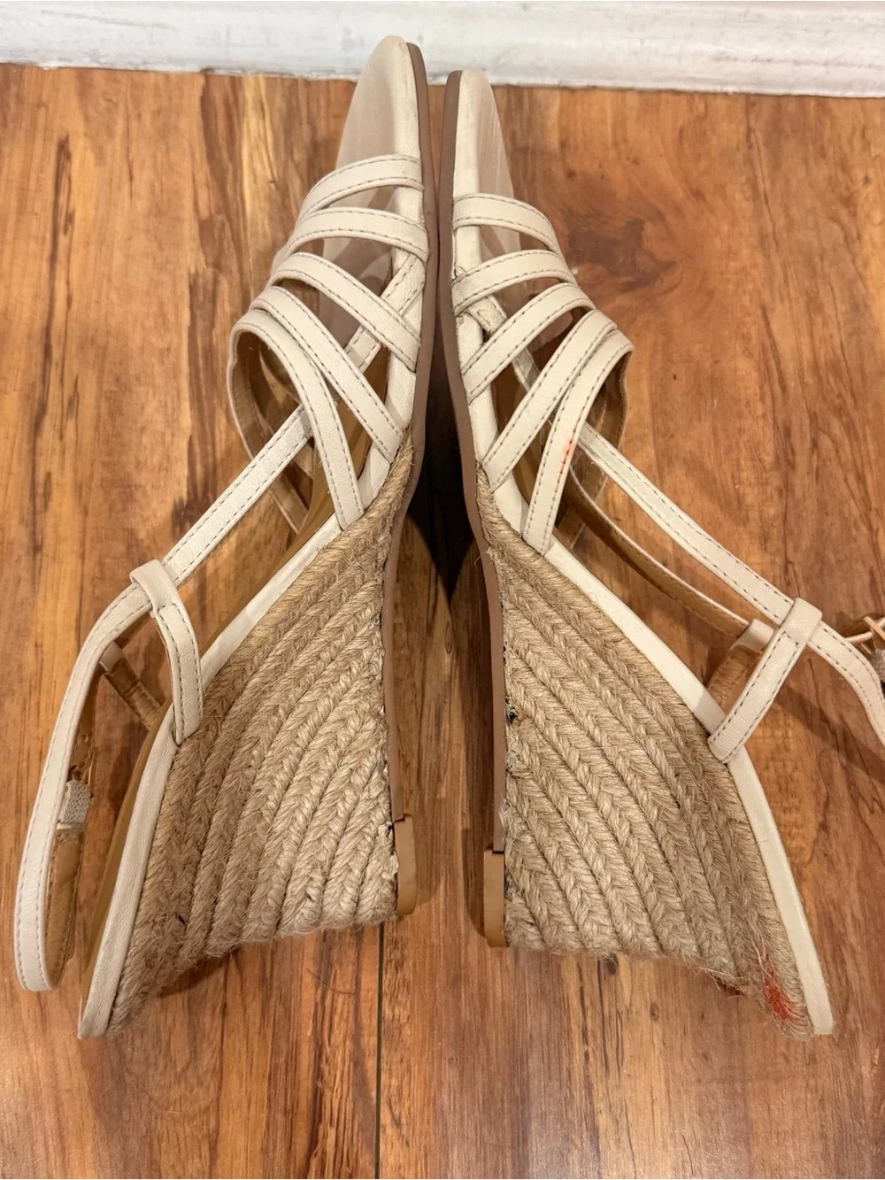 Reformation Strappy Wedge Sandals in Cream 7.5